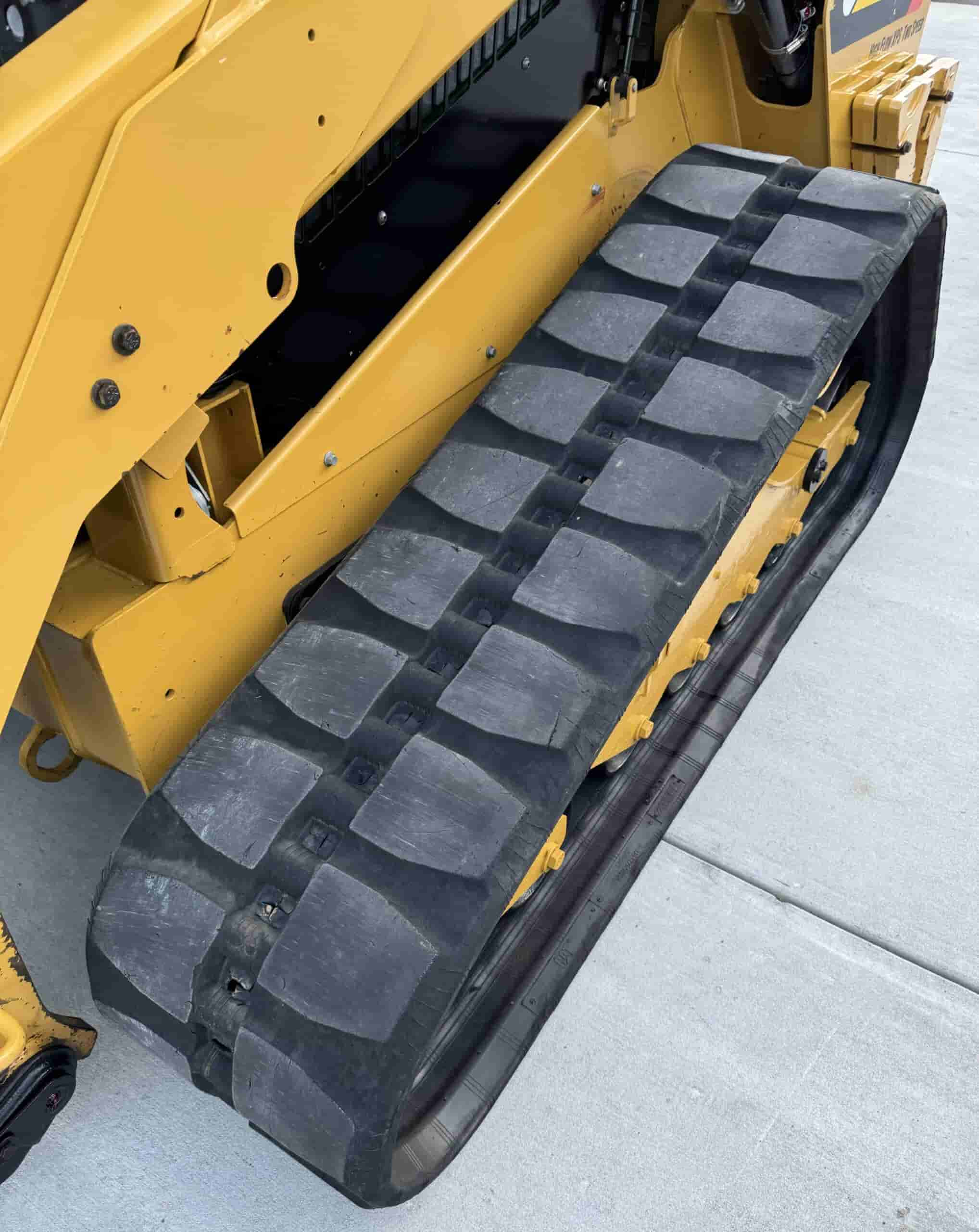 2019 CAT 289D HIGH FLOW
